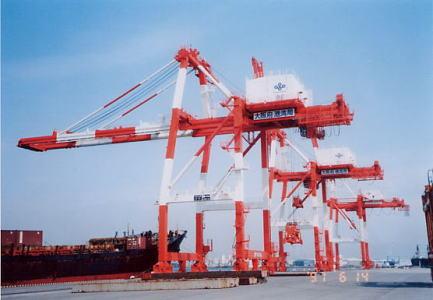 ガントリークレーンの写真