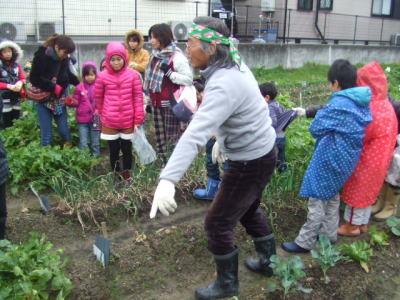 藤田先生からアドバイスを受けている様子