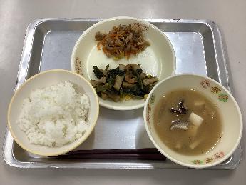 1月22日小学校の『ときめき給食』