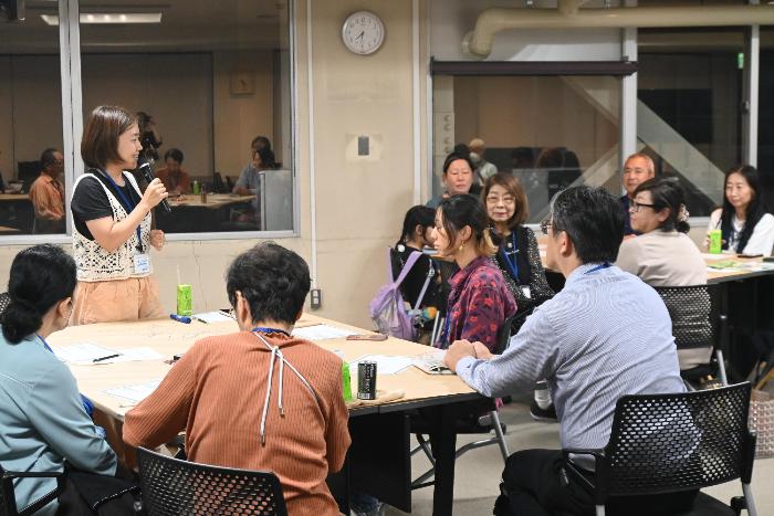 ブンカミーティングのようす