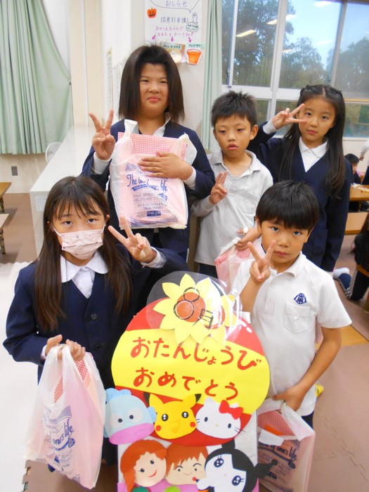 誕生日の子どもたち