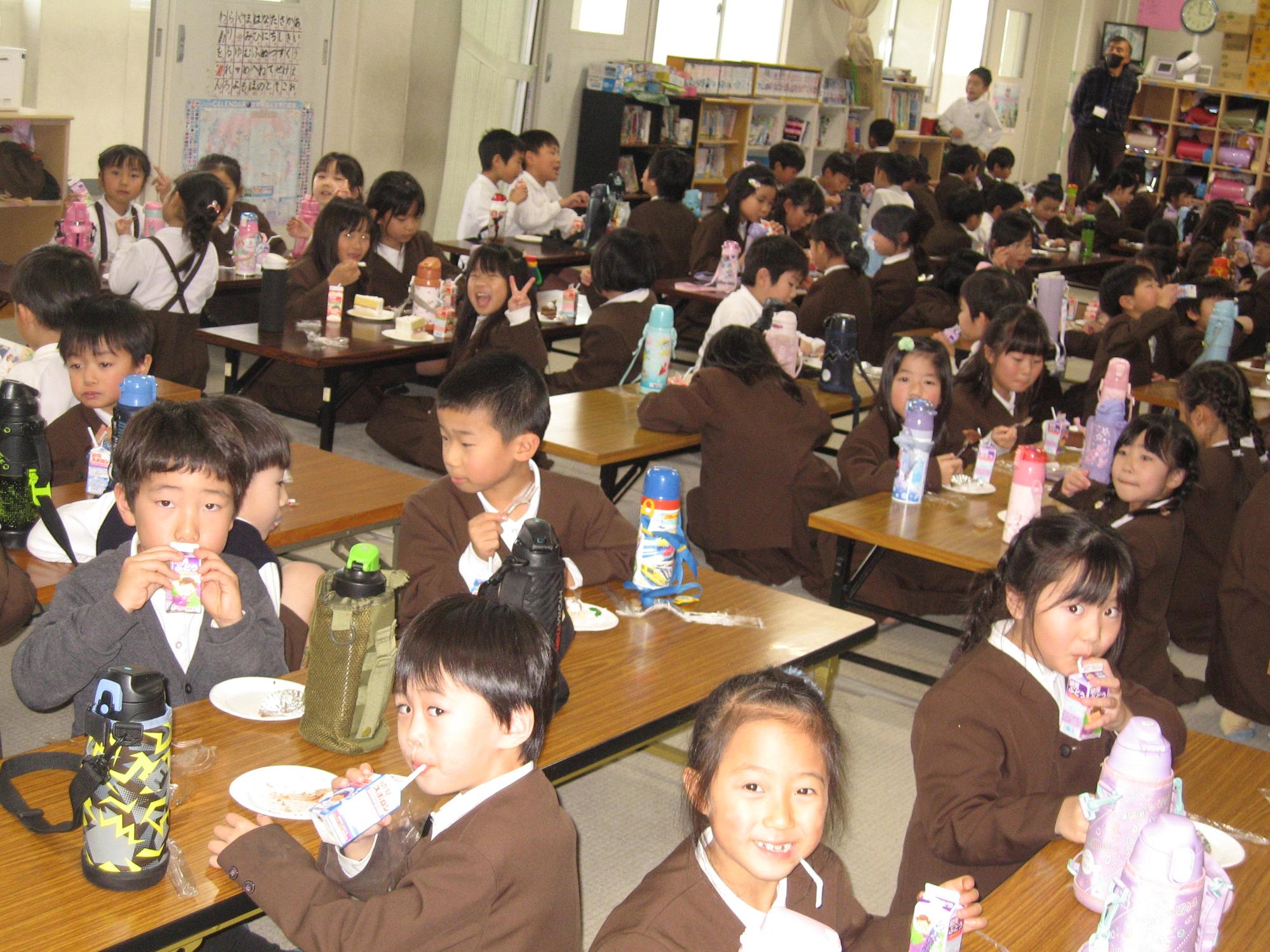 おやつをいただきました