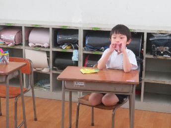 正座して食べました