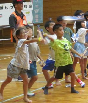 一斉に飛ばしました