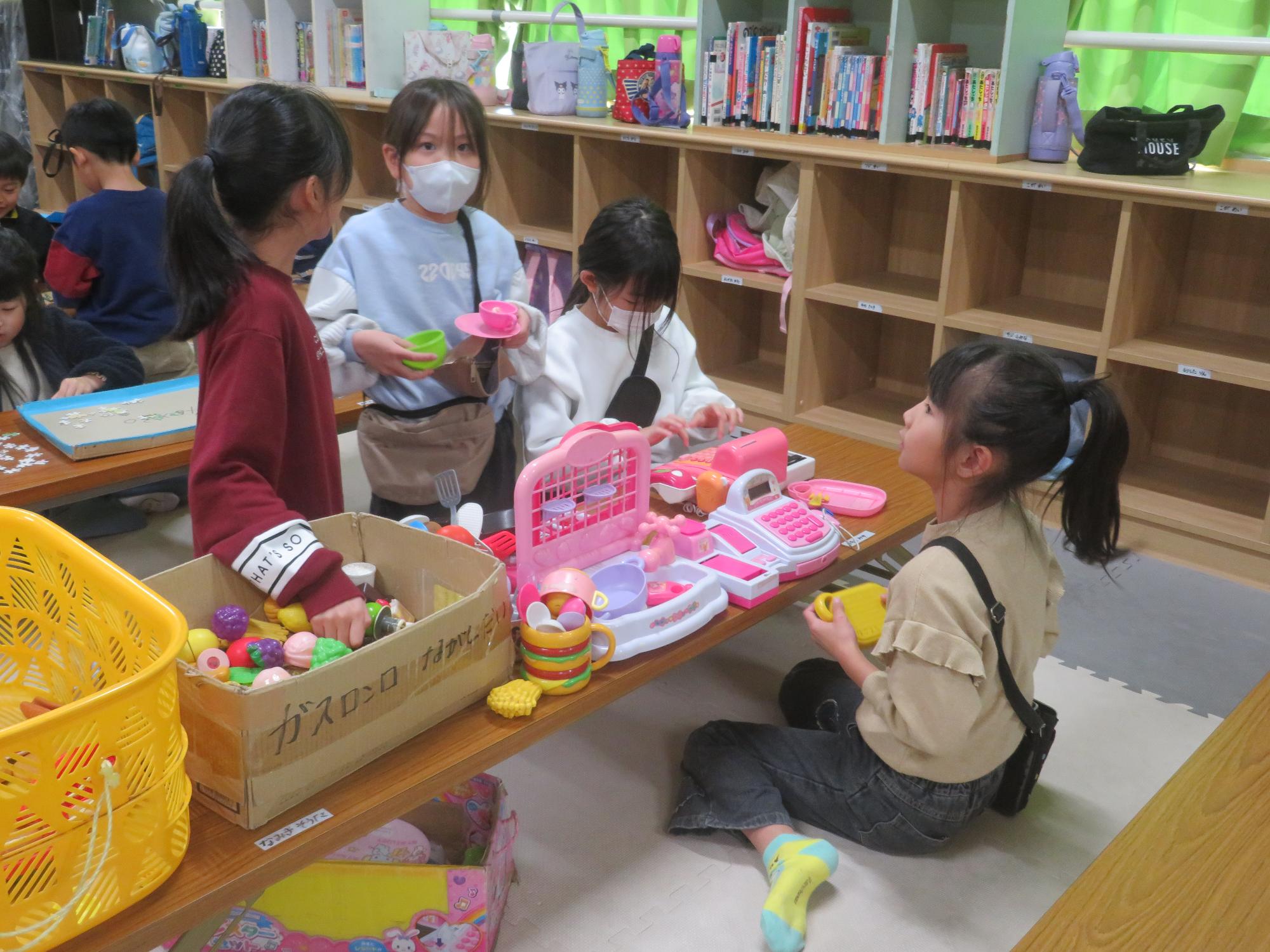 お店屋さんごっこ