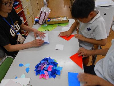 アジサイやミャクミャクをつくりました