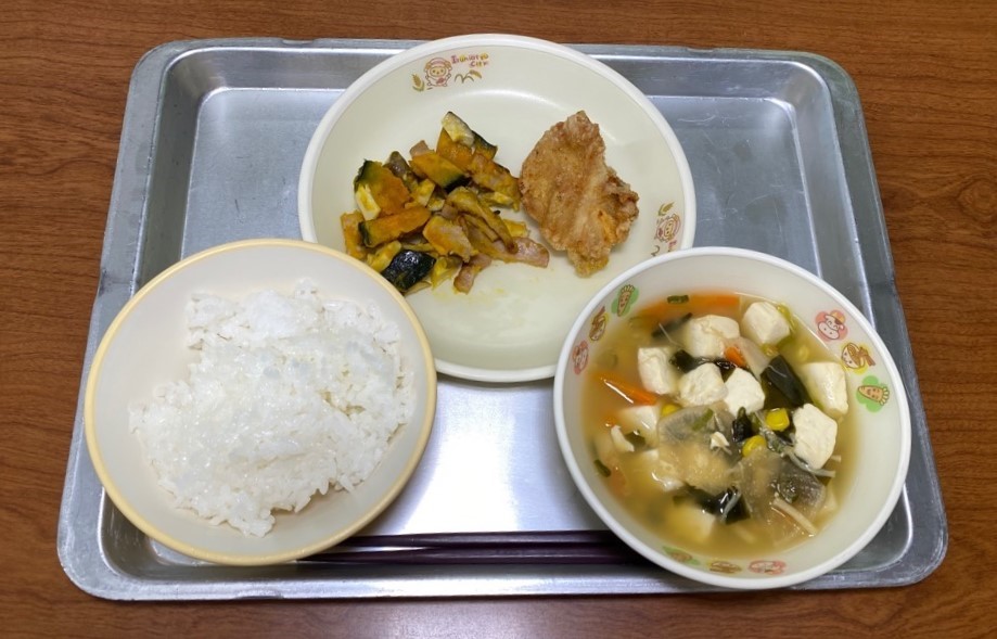 小中学校給食事業